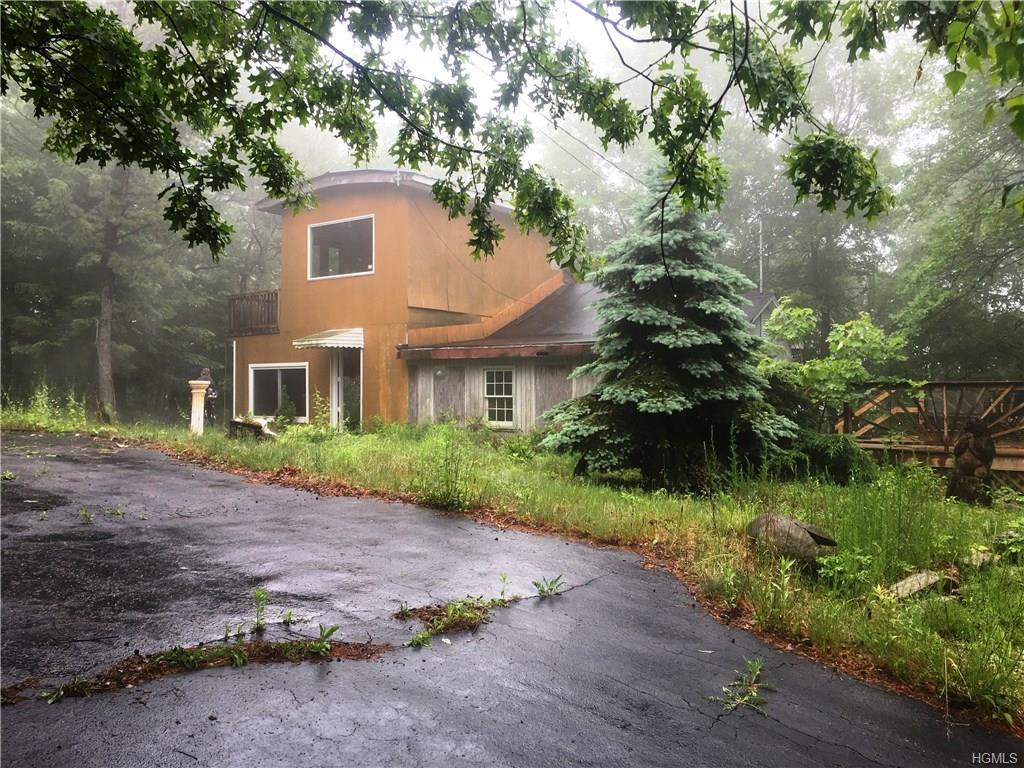 2 Green Briar Road - Photo 1