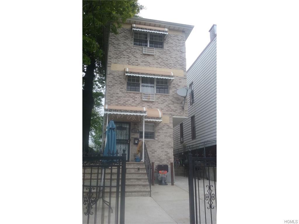 729 223rd Street - Photo 1