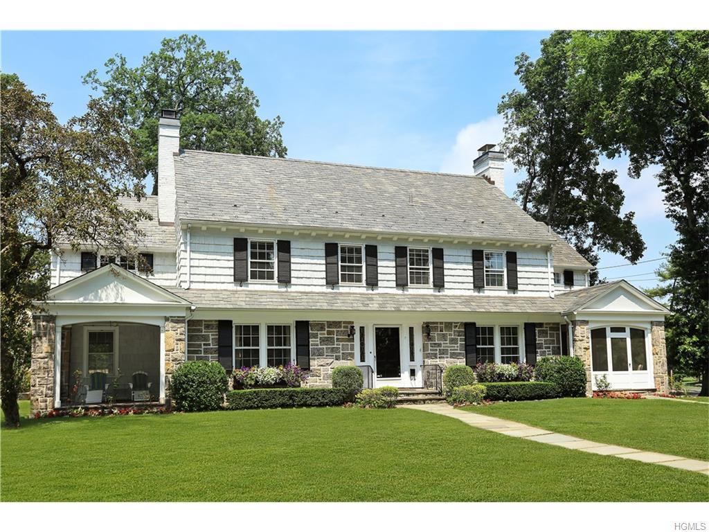 17 Harcourt Road, Scarsdale, NY 10583 (MLS #4631117) :: William Raveis Legends Realty Group