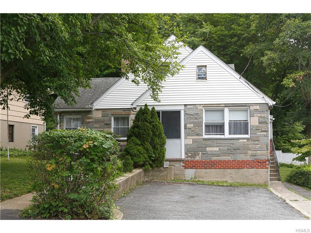 9 Emmalon Avenue, White Plains, NY 10603 (MLS #4632139) :: William Raveis Legends Realty Group