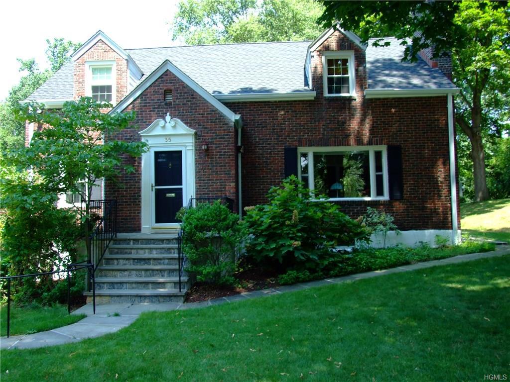 35 Maplewood Road, Hartsdale, NY 10530 (MLS #4633668) :: William Raveis Legends Realty Group
