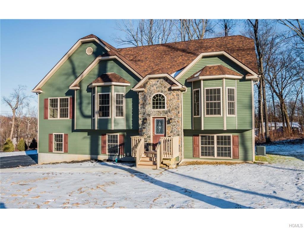 16 Finley Drive - Photo 1