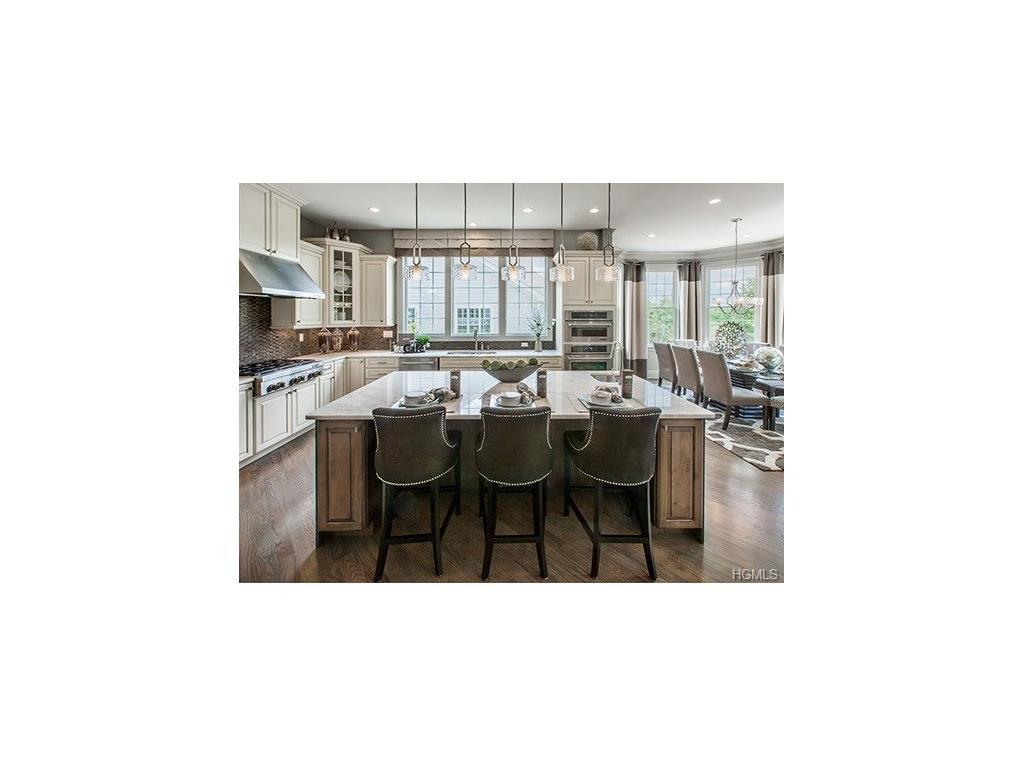 16 Carol Court - Photo 1