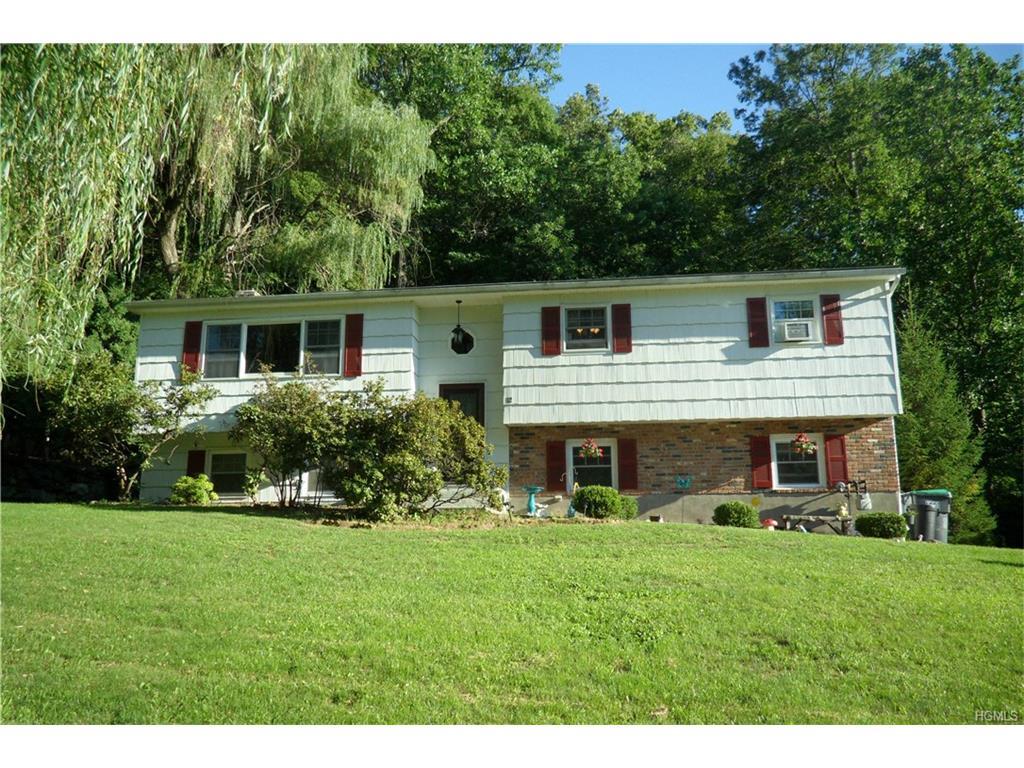 12 Pennsylvania Avenue, Monroe, NY 10950 (MLS #4635890) :: William Raveis Legends Realty Group
