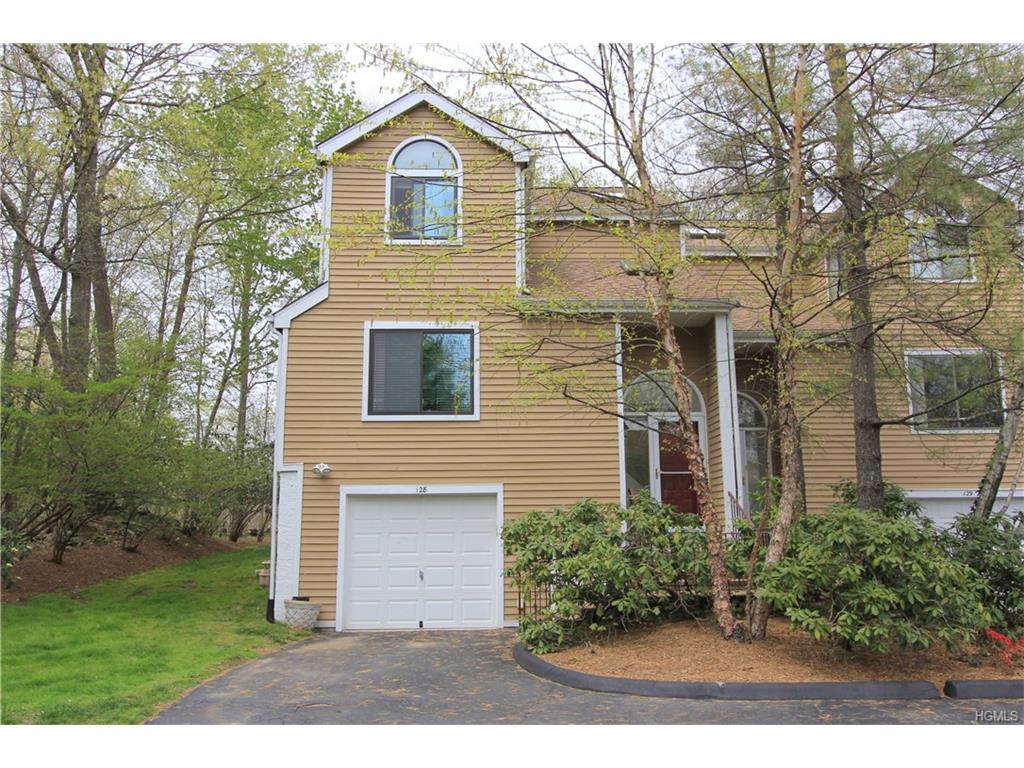128 Bayberry Close, Chappaqua, NY 10514 (MLS #4636528) :: William Raveis Legends Realty Group