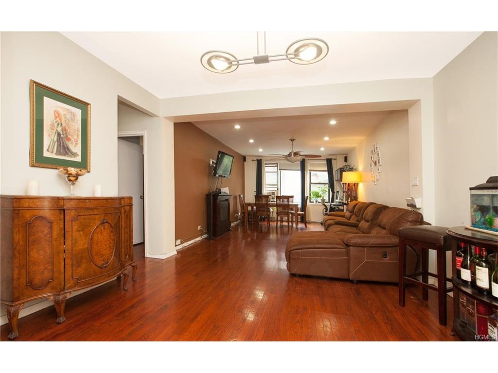 645 W 239 Th Street 3E, Bronx, NY 10463 (MLS #4636955) :: William Raveis Legends Realty Group