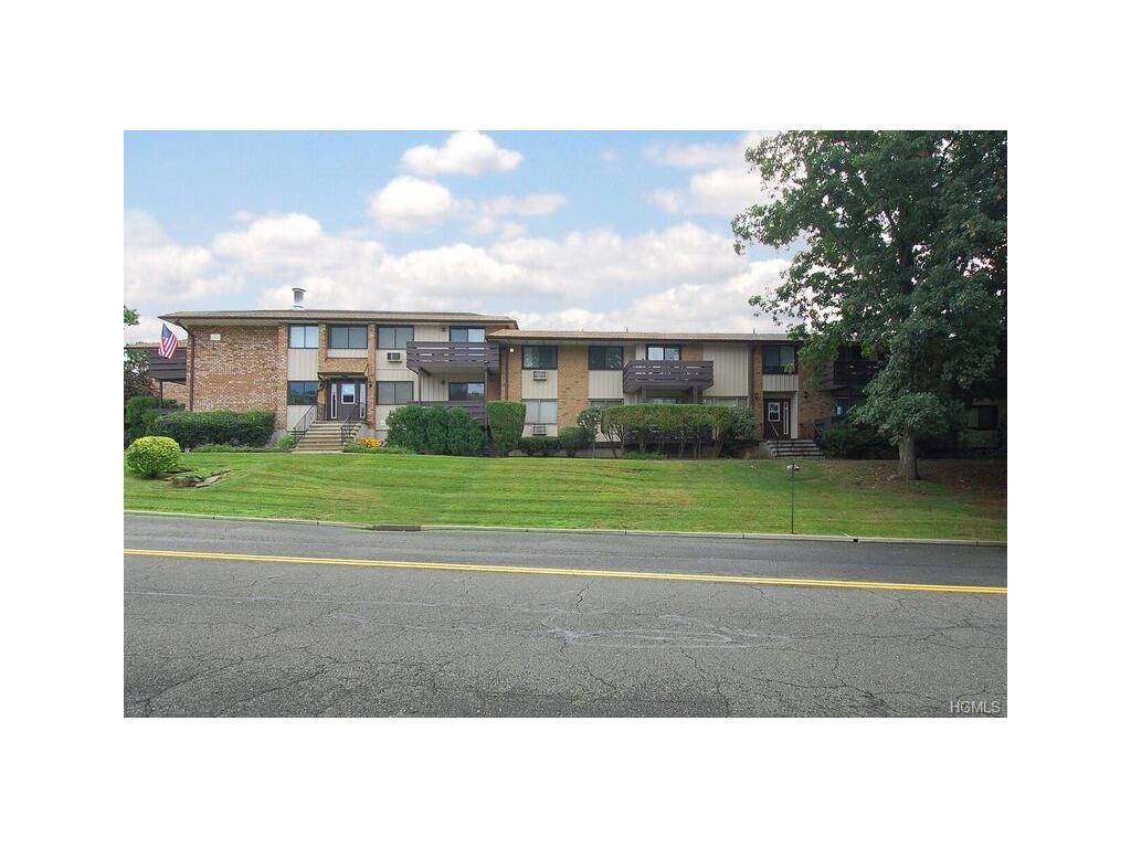 185 Sierra Vista Lane, Valley Cottage, NY 10989 (MLS #4637182) :: William Raveis Legends Realty Group
