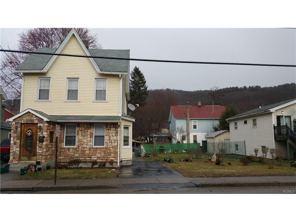 171 Main Street - Photo 1
