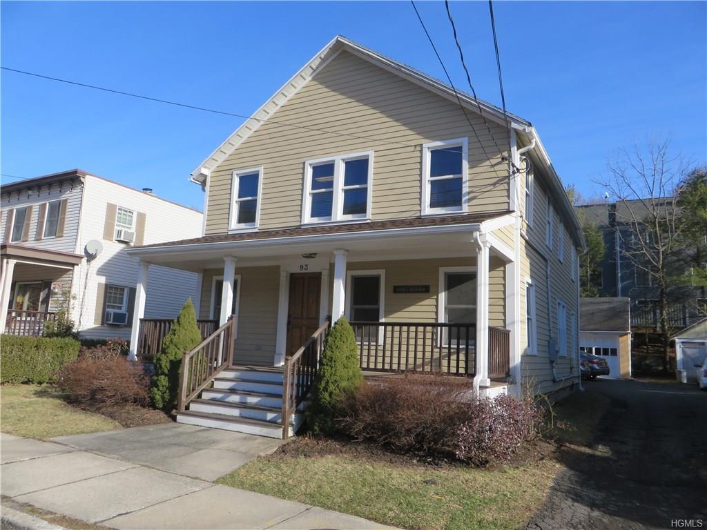 93 Greeley Avenue - Photo 1