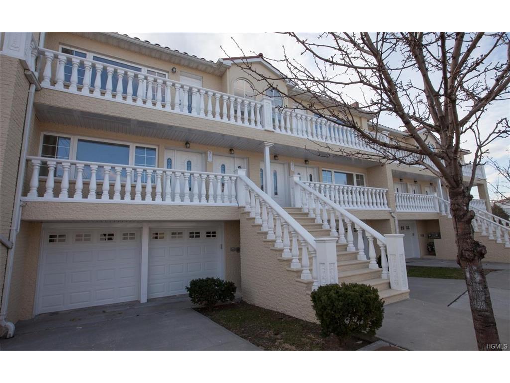 258 Zerega Avenue - Photo 1