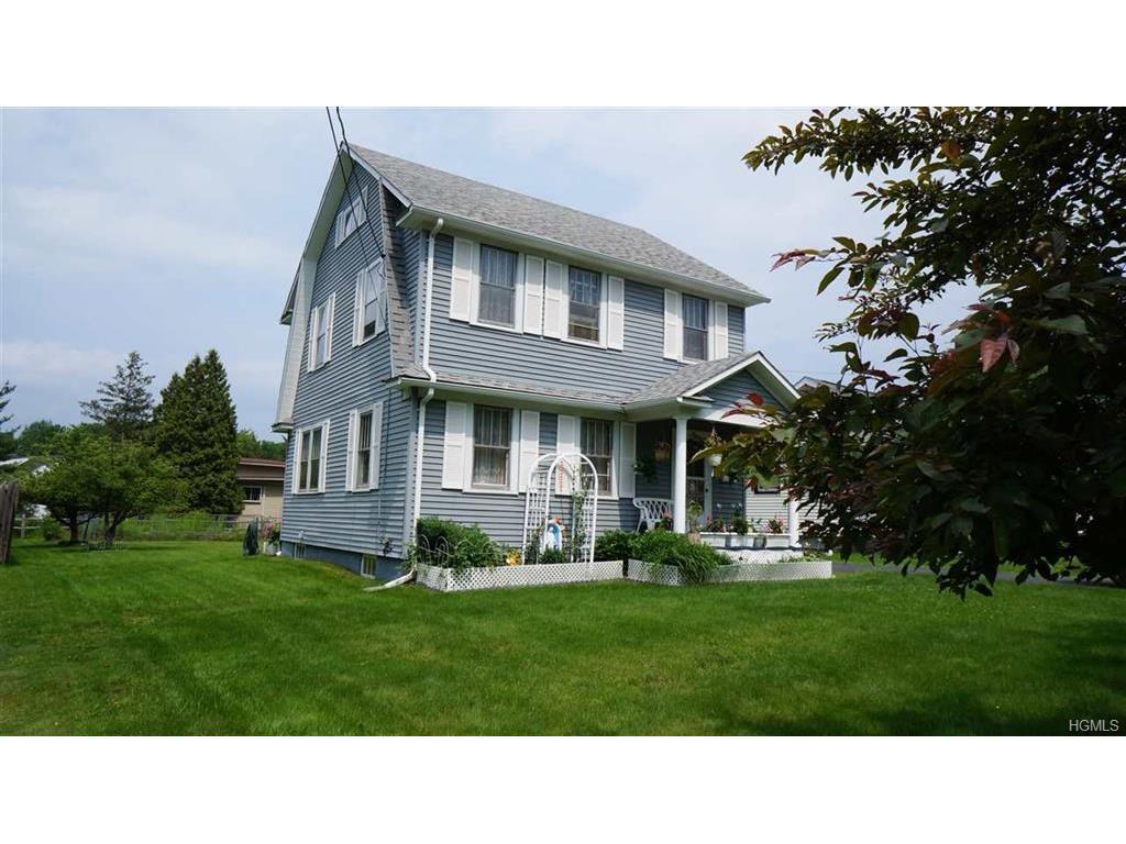 101 Wawanda Avenue - Photo 1