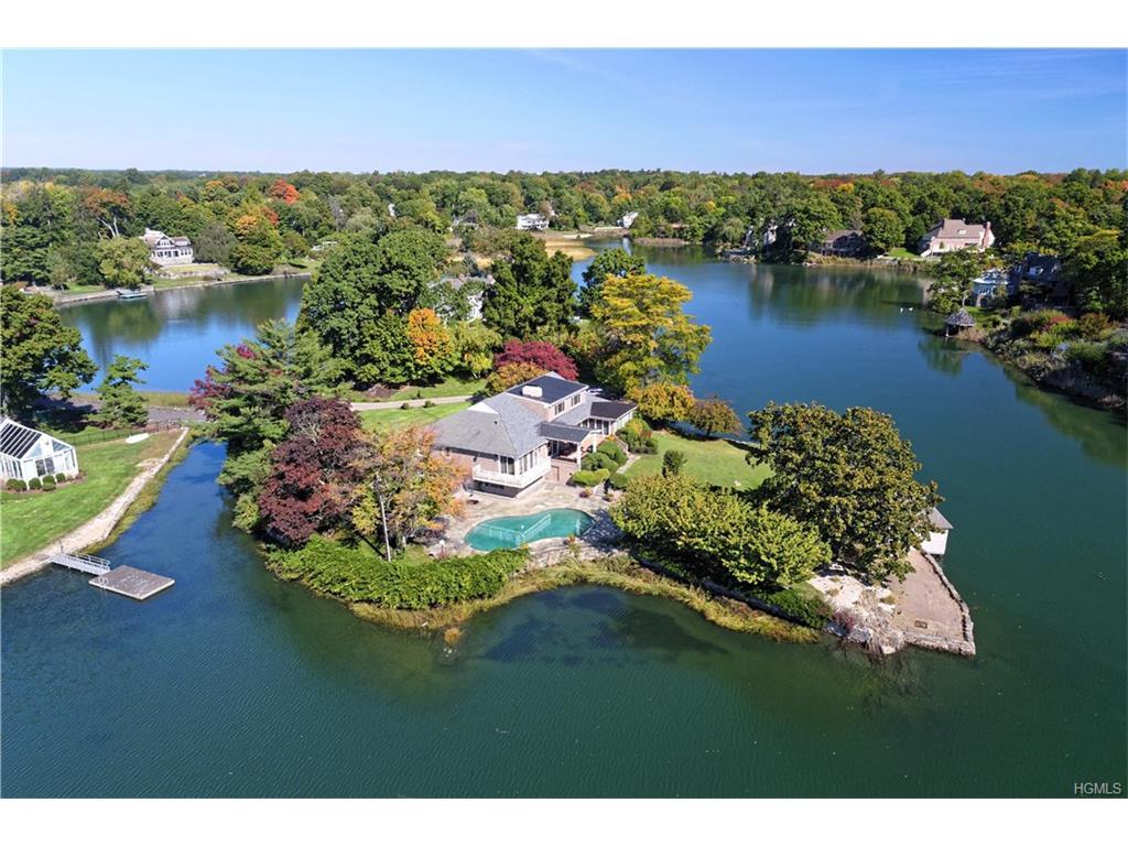 833 Taylors Lane - Photo 1