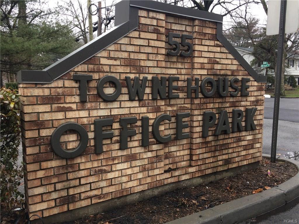 55 Old Nyack Turnpike Nanuet - Photo 1