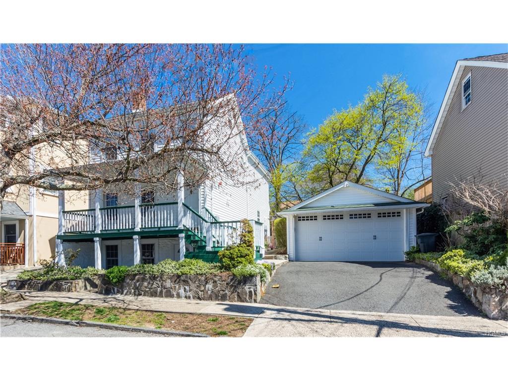 27 Eckar Street - Photo 1