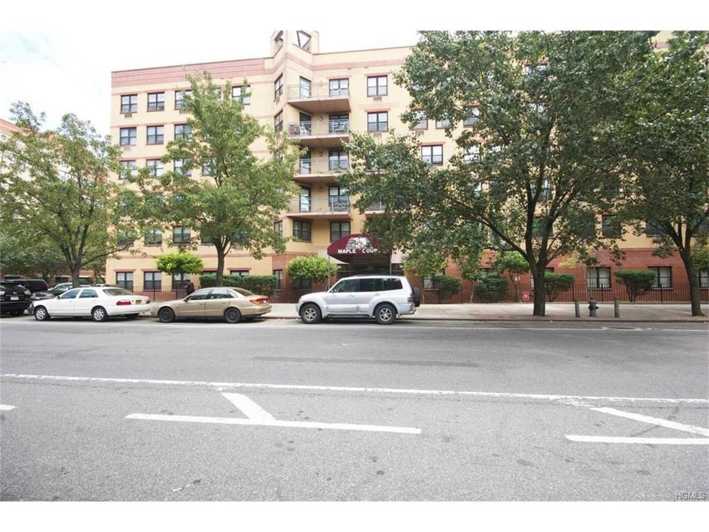 1901 Madison Avenue - Photo 1