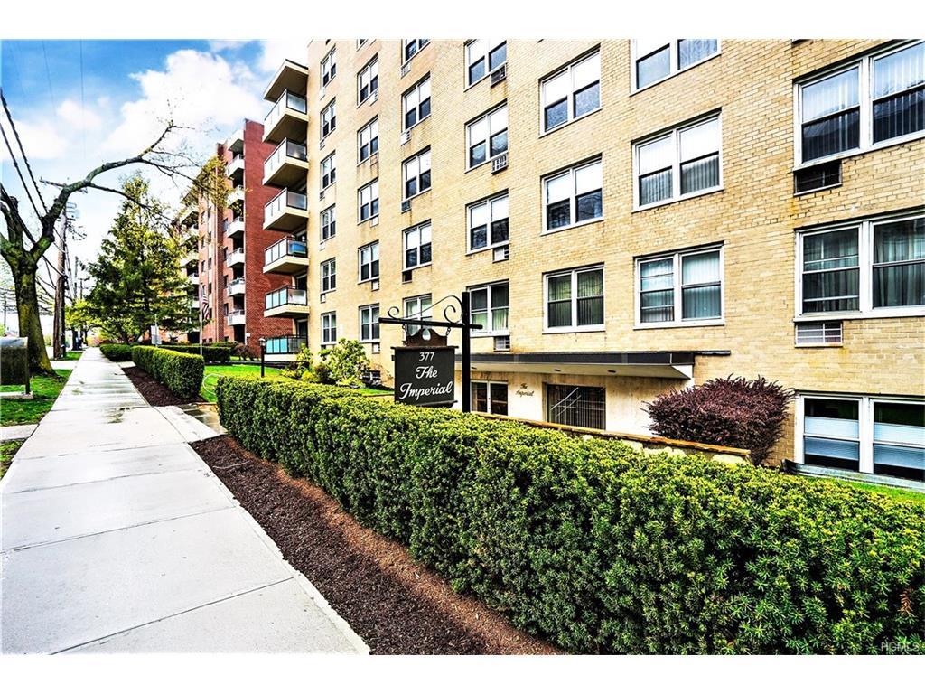 377 Westchester Avenue - Photo 1