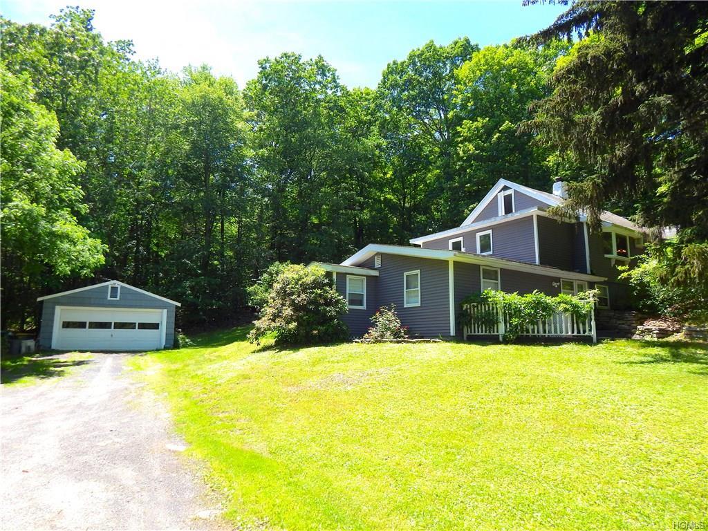 137 Hawleys Corners Road - Photo 1