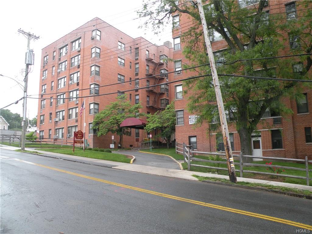 555 Bronx River Road - Photo 1