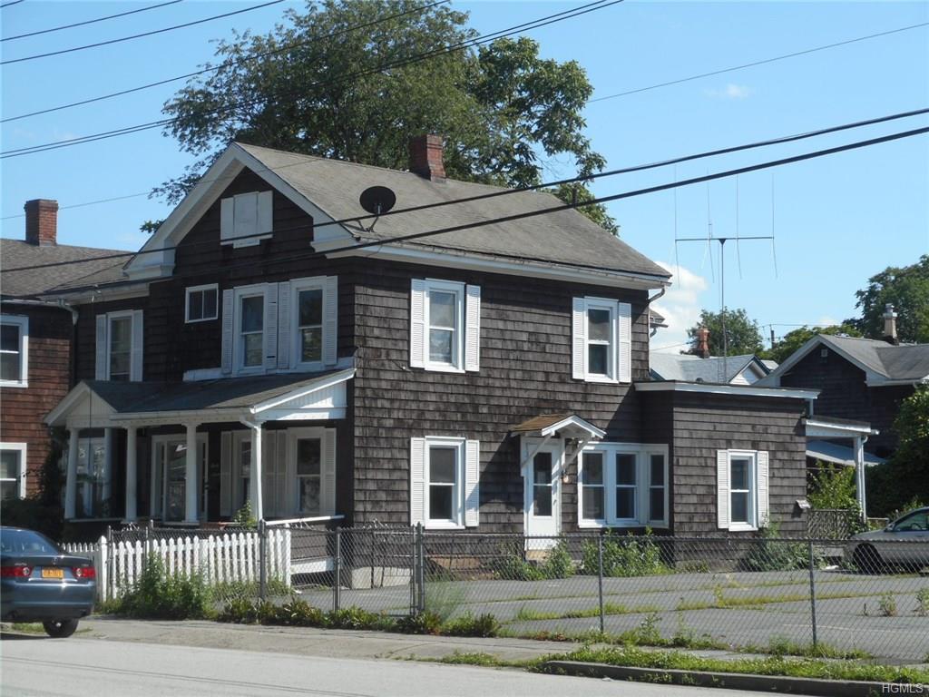 137 Ball Street - Photo 1