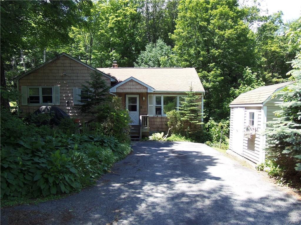 192 Rushmore Road - Photo 1