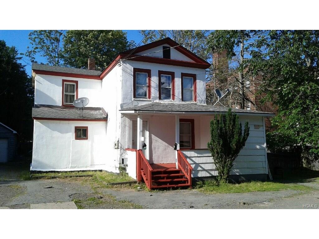 10 Bedford Avenue - Photo 1