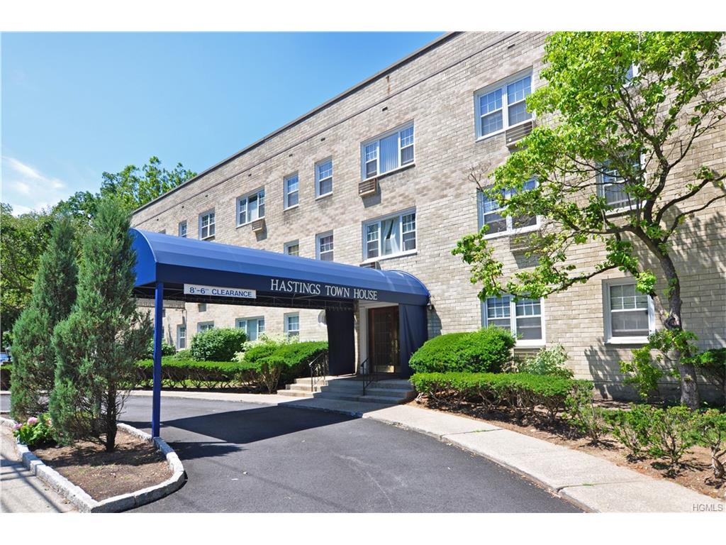 445 North Broadway - Photo 1