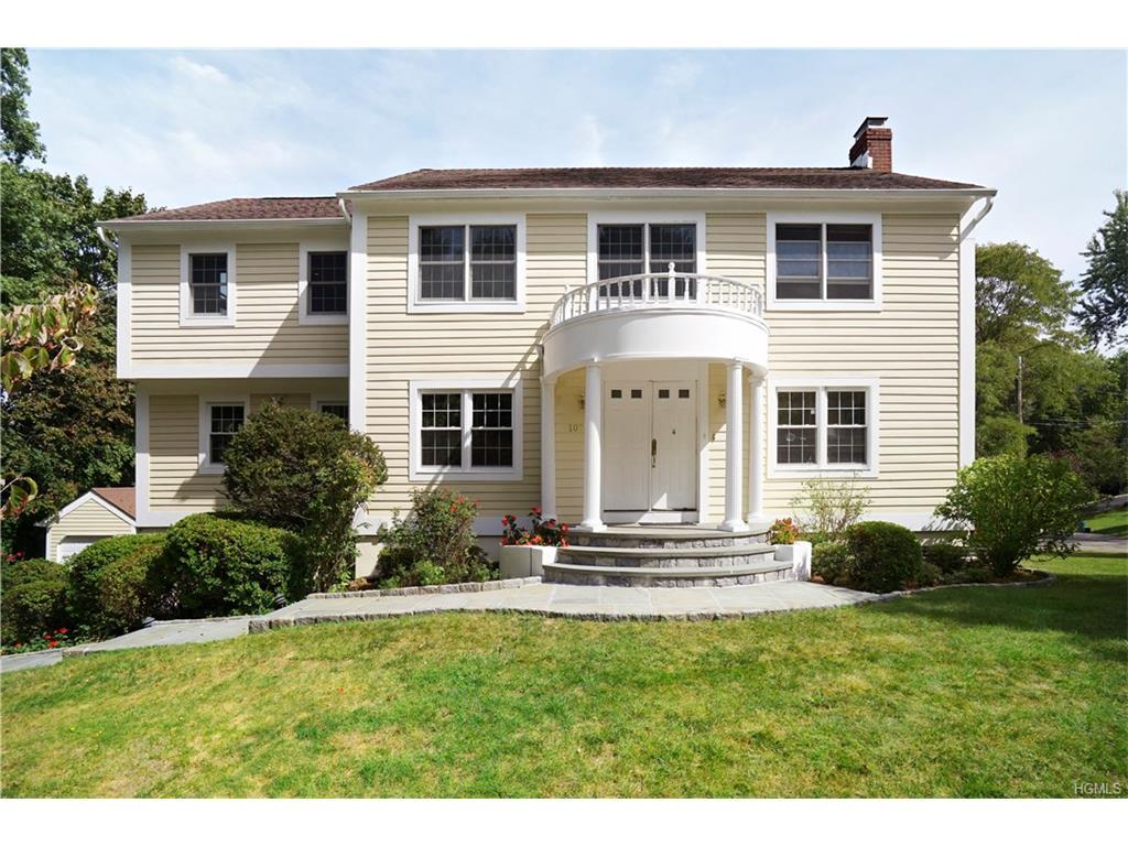 107 Hickory Road - Photo 1