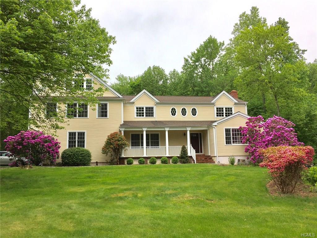 16 Robinswood Lane - Photo 1