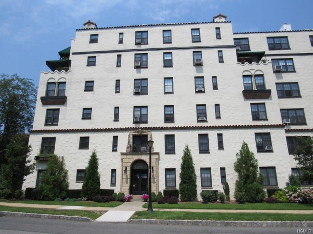 1273 North Avenue - Photo 1
