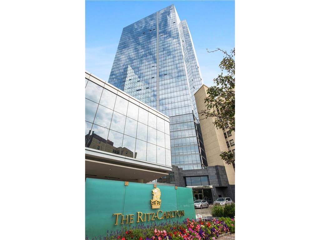 1 Renaissance Square - Photo 1