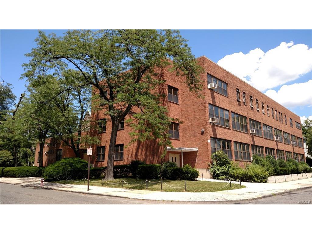 183 Rich Avenue - Photo 1
