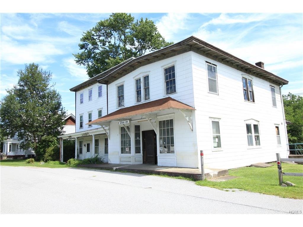 115 Ketchum Avenue - Photo 1