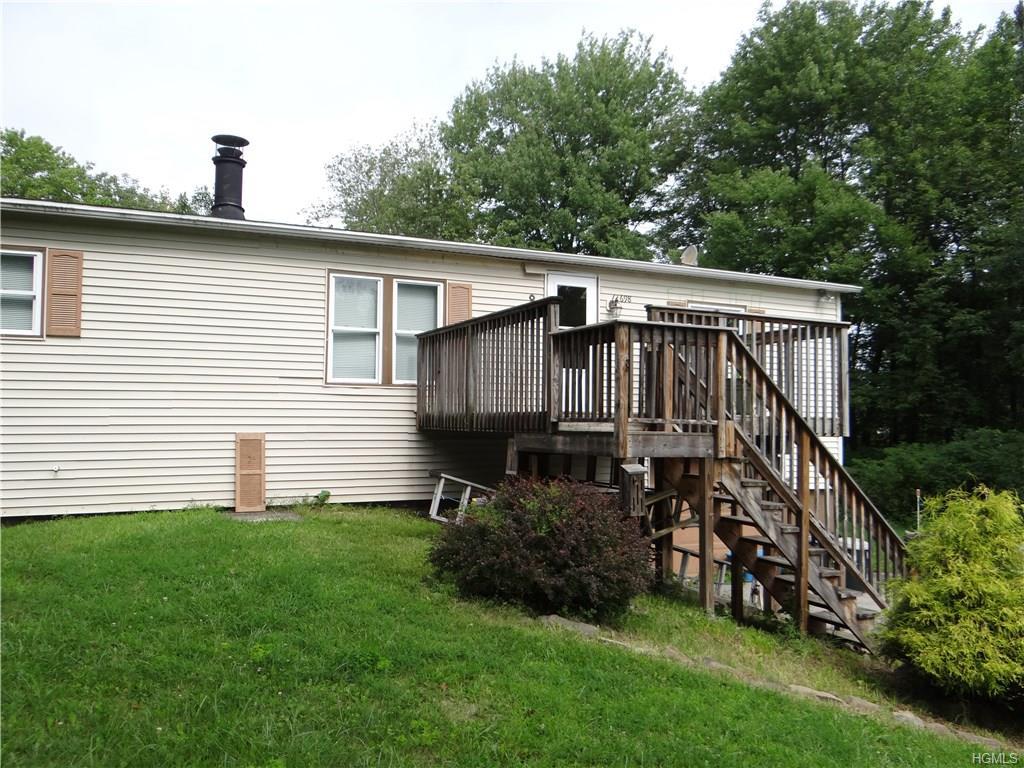 696 Milton Turnpike - Photo 1