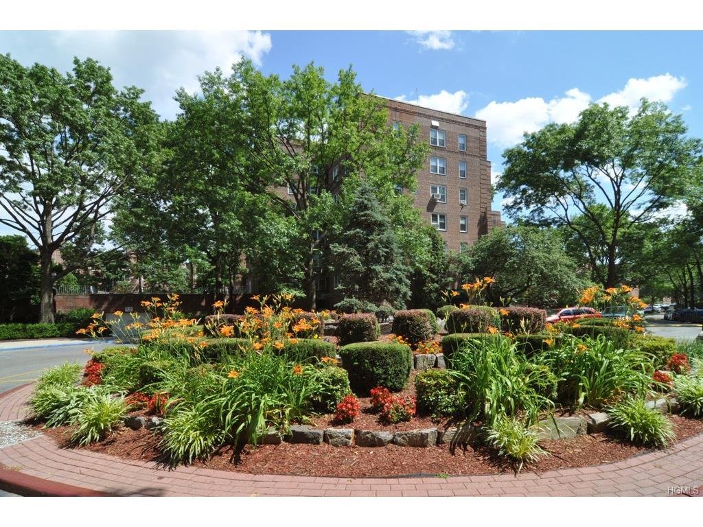 5615 Netherland Avenue - Photo 1