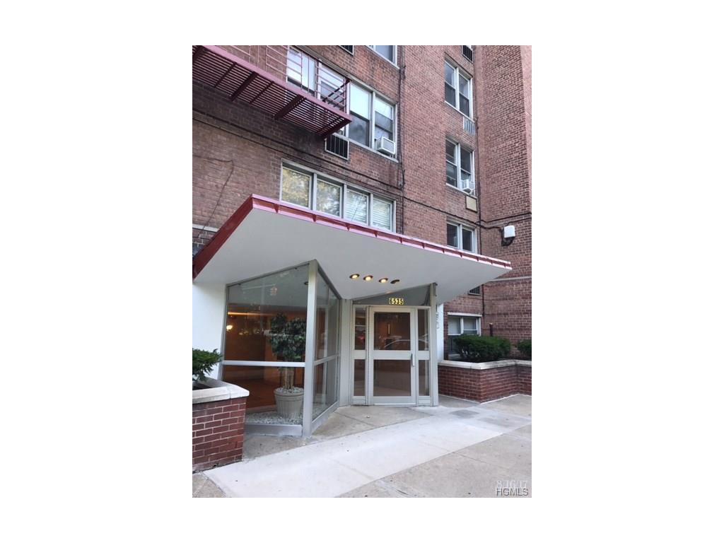 6535 Broadway - Photo 1