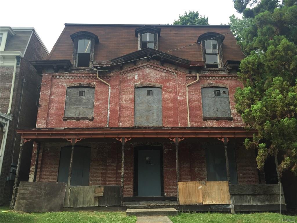 152 3rd Street - Photo 1