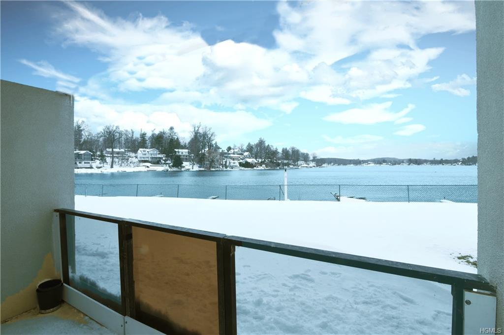 4 Marina Drive - Photo 1