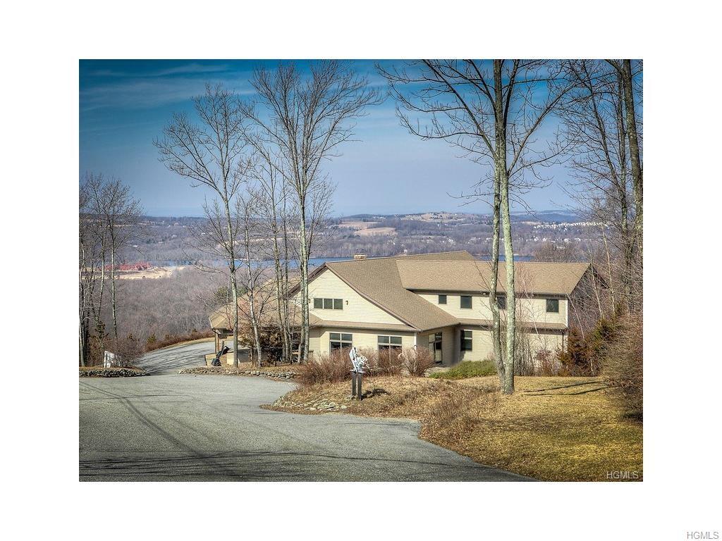 58 Strang - Photo 1