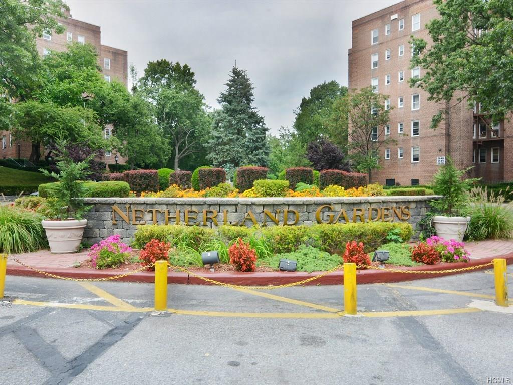 5639 Netherland Avenue - Photo 1
