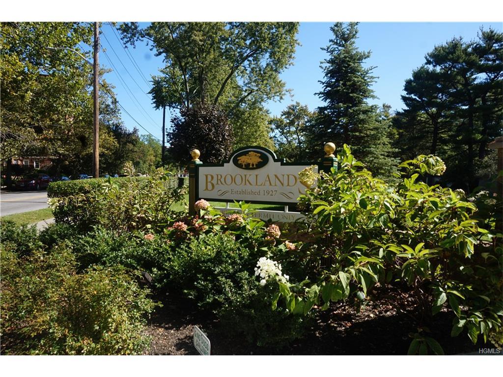 12 Brooklands - Photo 1