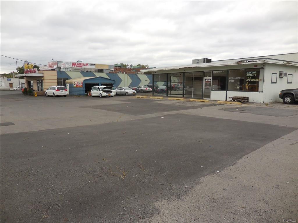 160 Robinson Avenue - Photo 1