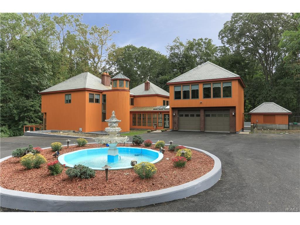 101 Manor Drive - Photo 1