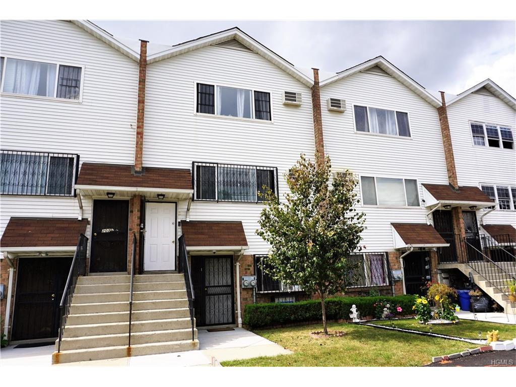205 White Plains Road - Photo 1