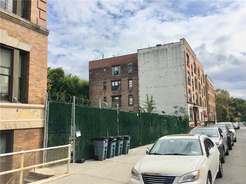 931-935 179th Street - Photo 1