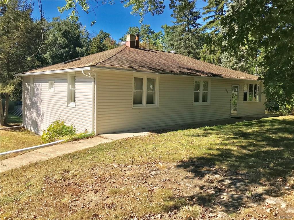 153 Sycamore Drive - Photo 1
