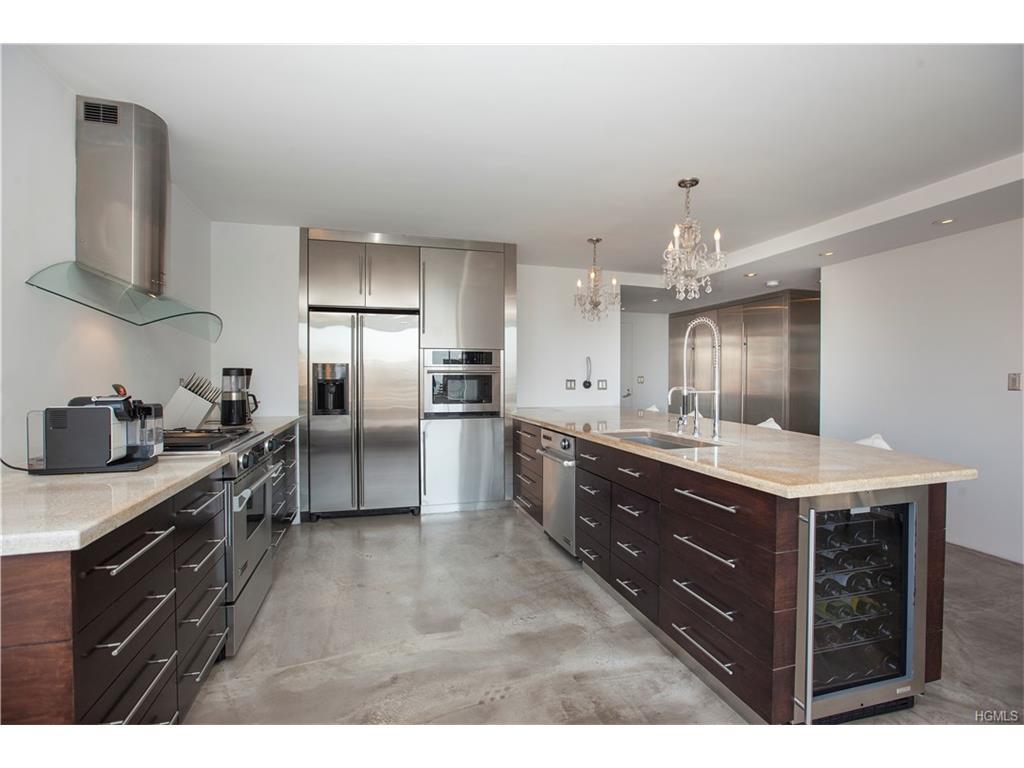 2 South End Avenue - Photo 1