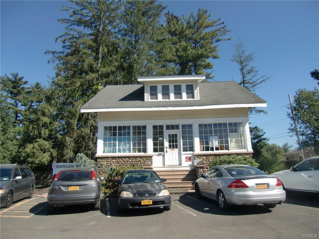 11 Pineview Road - Photo 1