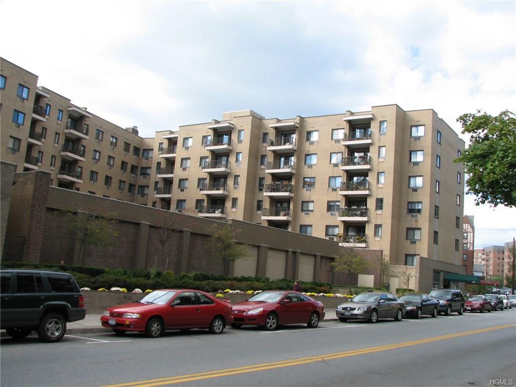 100 Hartsdale Avenue - Photo 1