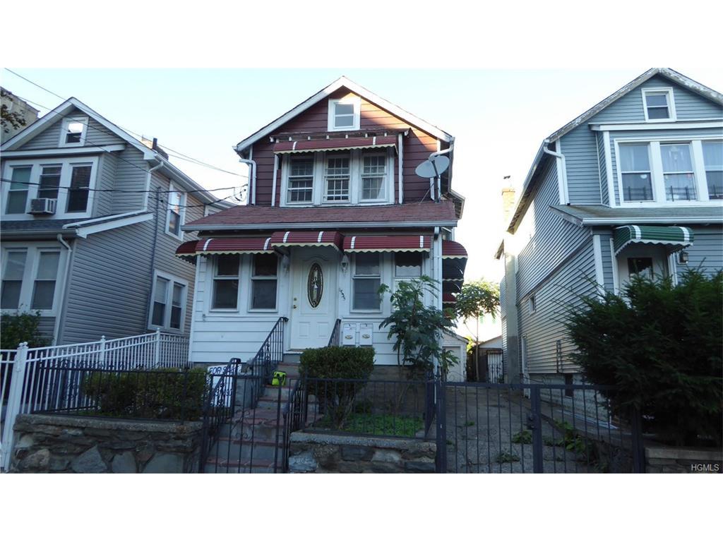 835 Penfield Street - Photo 1