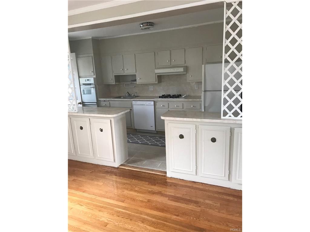 92 Clove Road - Photo 1